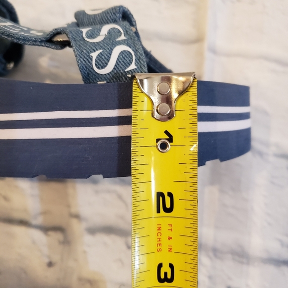 Guess sandals size 5 - Picture 8 of 9